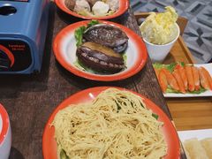 港式生面-小龍鳳·港式海鲜打边炉(沙湖路店)