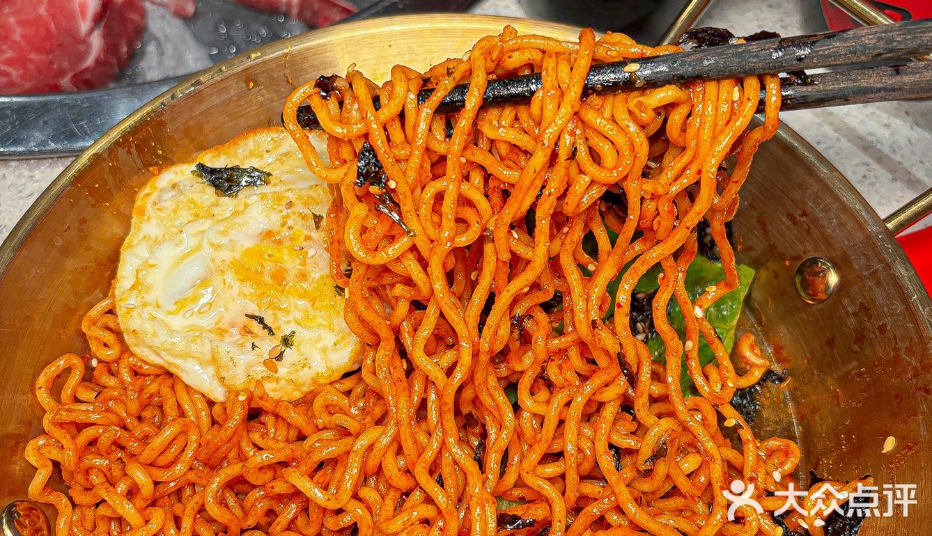 新年必打卡烤肉🍖，香麻了～