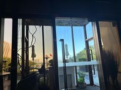 -卡普里披萨·牛扒·下午茶
