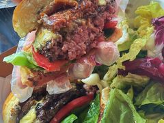 鹅肝牛肉汉堡-Cooking Man(中懋天地店)