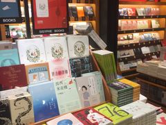 -西西弗书店&矢量咖啡(凯德晶萃广场店)