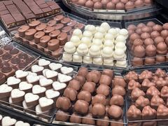 -Laderach 莱德拉(上海环贸iapm店)