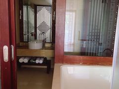 -三亚亚龙湾雅高美爵酒店