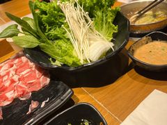 -呷哺呷哺 黄金牧场 (新中关购物中心店)