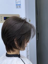 -藤野造型专业烫染接发