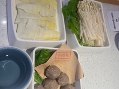 -左庭右院鲜牛肉火锅(龙湖杭州滨江天街店)