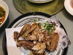 -艳阳天民俗村(公园路店)