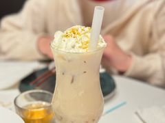 乌龙奶茶-四季民福烤鸭店(外滩外白渡桥店)