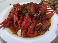 秘制辣卤小龙虾-辣螃铠盆盆蟹大排档(总店)