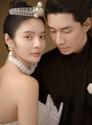 -黑马婚纱摄影