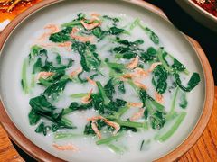 樱花虾米汤豆苗-映水芙蓉(上海万象城店)