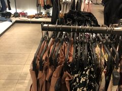 -ZARA(青岛万象城店)