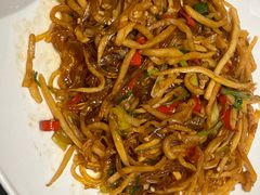 -哈啾嗨·新概念蒙餐(红星新城店)