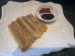 -鼎泰亨·海鲜牛肉餐厅(滨江店)