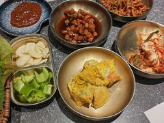 -草家酱蟹炭火烤肉店(珲春南路二店)