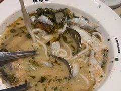 -渔语鱼酸菜鱼新川菜(来福士店)
