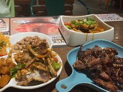 -喝丢一只鞋辣炒海鲜小烧烤(三八广场店)