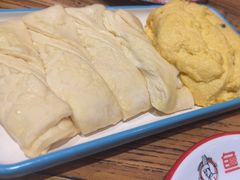 -鱼窝棚柴火铁锅炖(富山屯店)