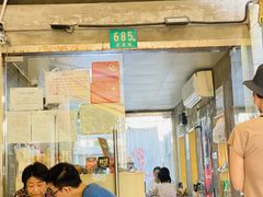 门面-沪西老弄堂面馆(定西路店)