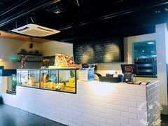 -普兰达德国餐厅·德式脆皮烤猪肘·自酿啤酒(观唐店)