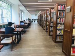 -李沧区图书馆(金液泉路馆)