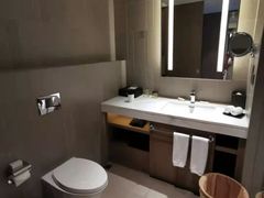 -上海国展宝龙丽筠酒店