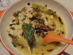 -小六鱼你.下饭酸菜鱼(益田假日广场店)