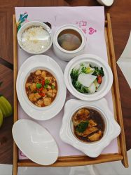 -月满阁月子中心(莲湖区店)