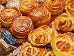 -麦田工坊(月湖店)