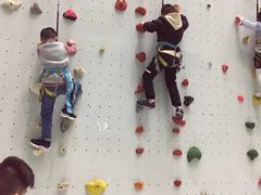 -重庆际华园室内极限运动中心