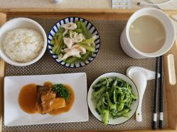 -海豚湾高端月子会所(黄浦店)