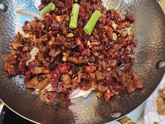 -阿瓦山寨·湘菜现炒·剁椒鱼头王(咸阳总店)