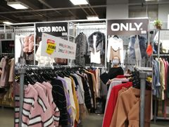 -上品折扣(回龙观店)