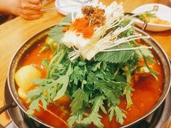 -喇喇排骨火锅·传统韩式脊骨汤(望京西园总店)