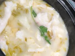 -九锅一堂酸菜鱼(万达广场店)