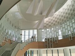 -广州市白云区图书馆