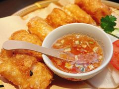 -大头虾越式风味餐厅(光明广场店)