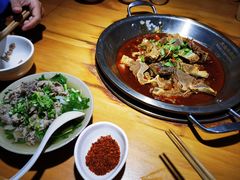 -大众跷脚牛肉馆·非遗传承单位(峨眉山店)