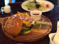 -羽深肉铺 Steak & Wine