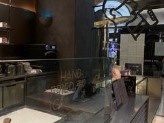 -喜茶(深圳万象城黑金店)