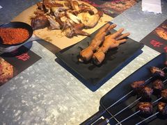 -吞鱼兽麻辣烤鱼(万达店)