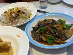 地三鲜-雪乡人家东北菜·铁锅炖一切(高斯路店)