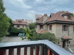 二楼阳台外景-星巴克臻选(思南公馆店)