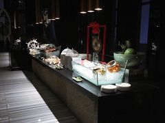 -唐拉雅秀酒店-西锦汇空中BBQ·思创餐厅