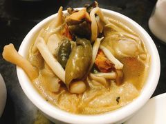 -东巴谷野生菌火锅餐厅