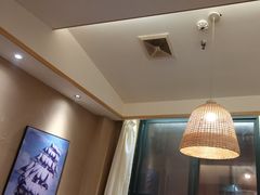 -六福酒馆(秦隆步行街店)