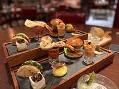 -恰餐厅及酒吧 CHAR Bar & Grill (北京丽都皇冠假日店)