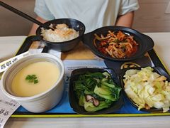 -老娘舅餐厅(黄龙体育中心店)