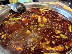 -肖肖酸萝卜鱼火锅(总店)