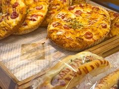 -宏发红西饼屋(天津路店)